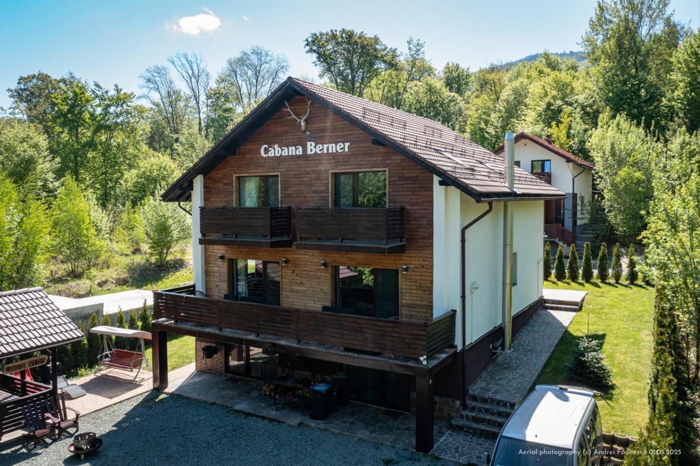Cabana Berner Statiunea Mogosa Бая-Сприе Екстериор снимка